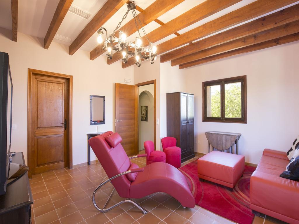 Es Pouet Holiday home *